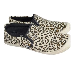 Tommy Bahama Leopard Print Slip-On Shoes